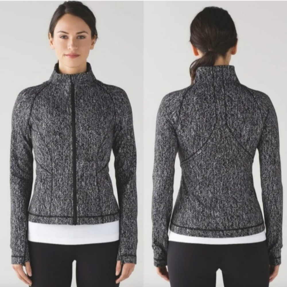 Lululemon Jacket 🖤🤍